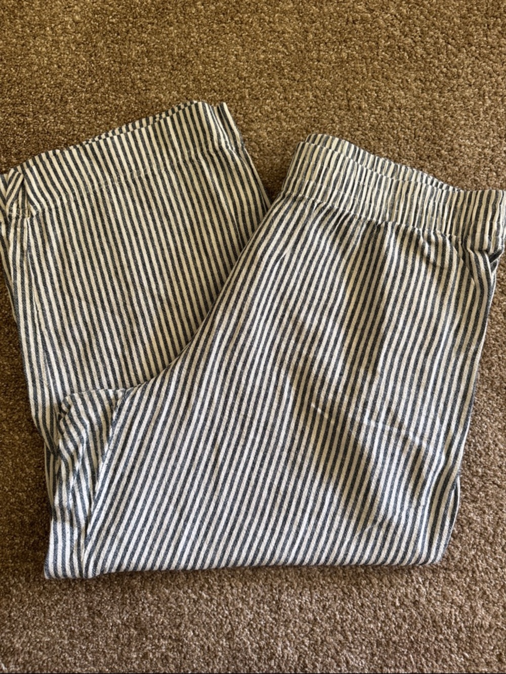Old Navy Women's Wide-Leg Striped Pants - Navy & White